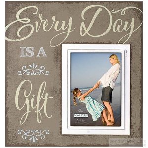 3272-57 Every Day is a Gift Brown 5x7 love